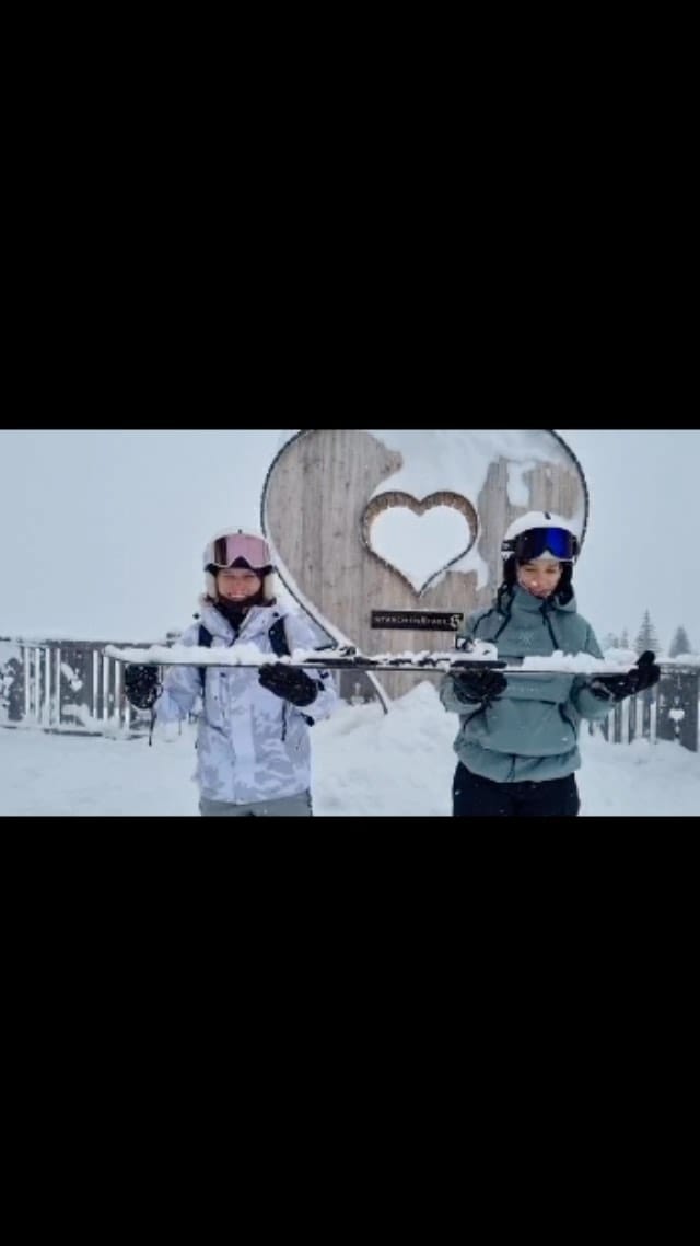 Post 6 by Elisa on Instagram (video)