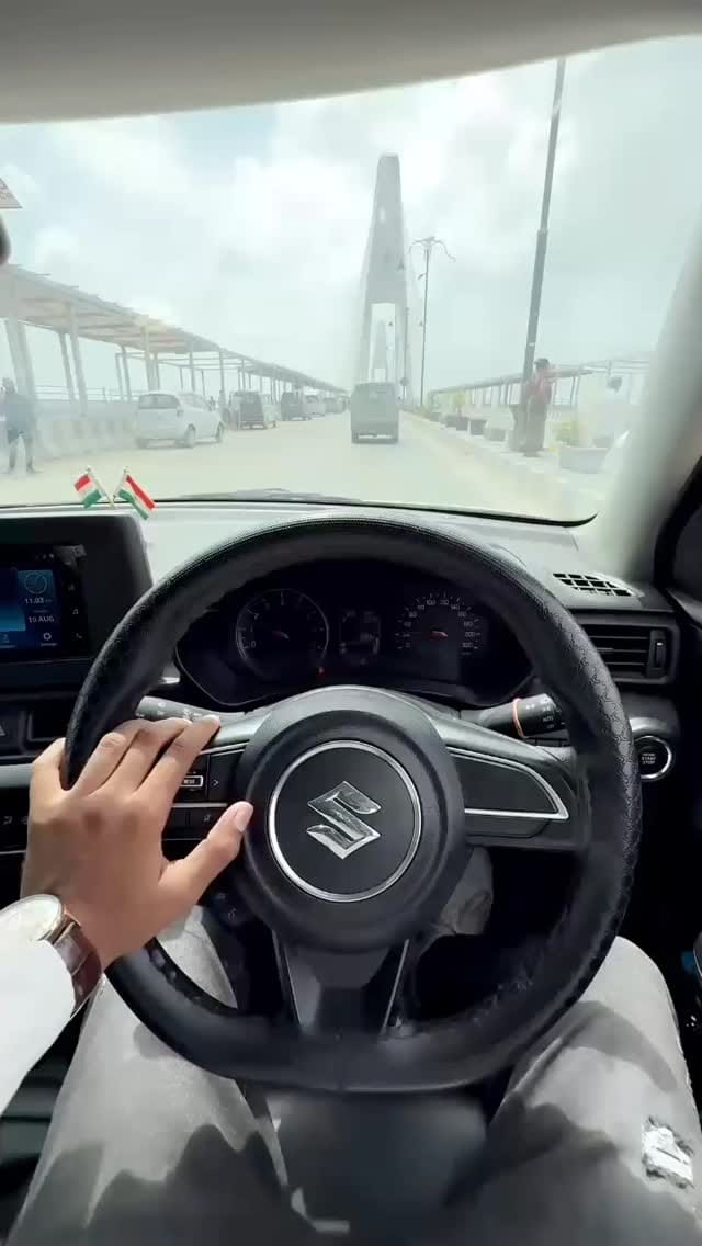Post 5 by Vivek Vaghela on Instagram (video)