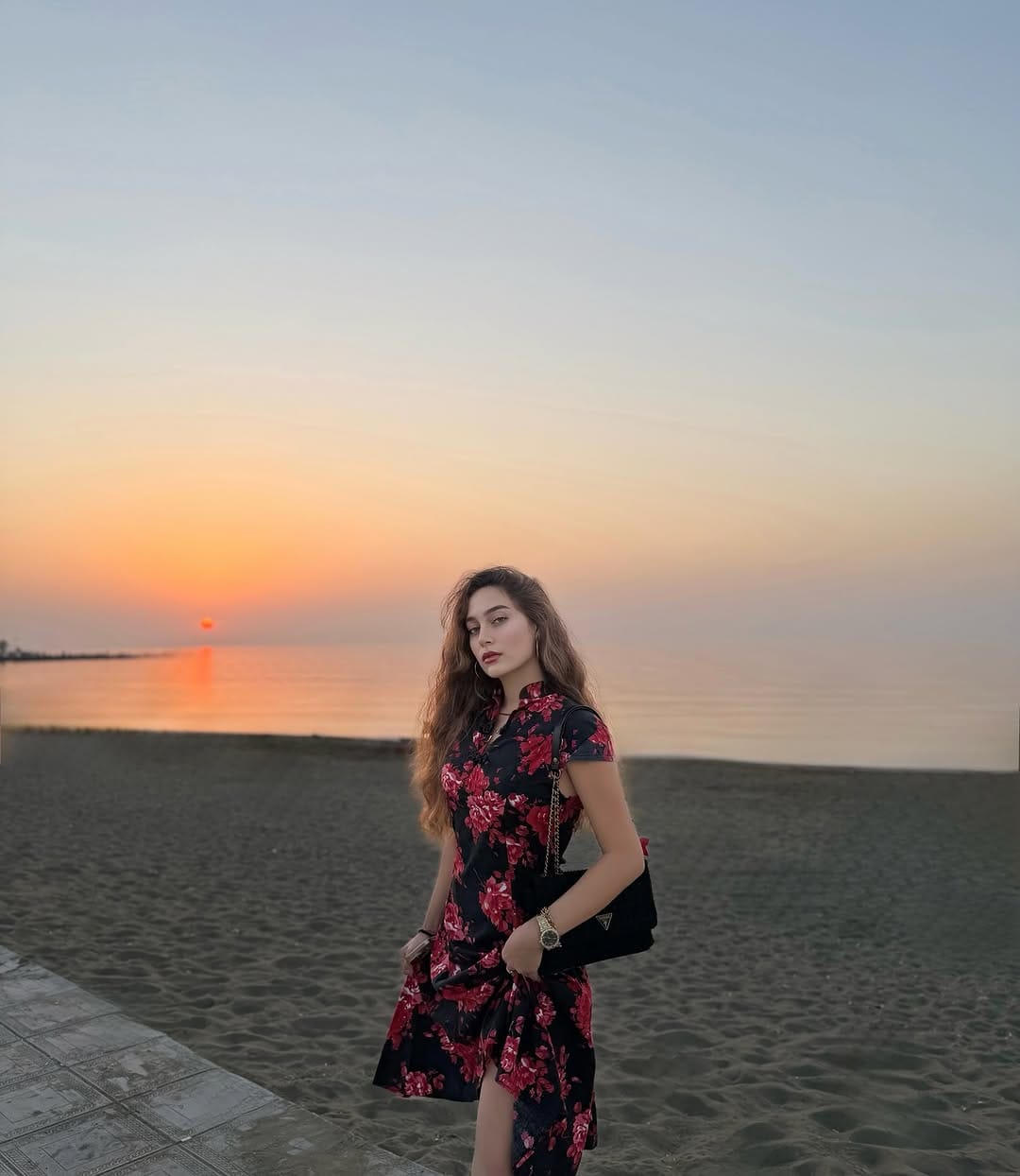 Post 4 by İlayda İlyaz on Instagram (image)
