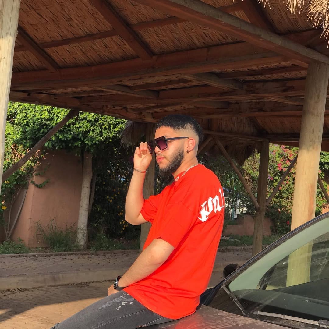 Post 6 by ZIYAD ELFATIHI 👑 on Instagram (carousel)