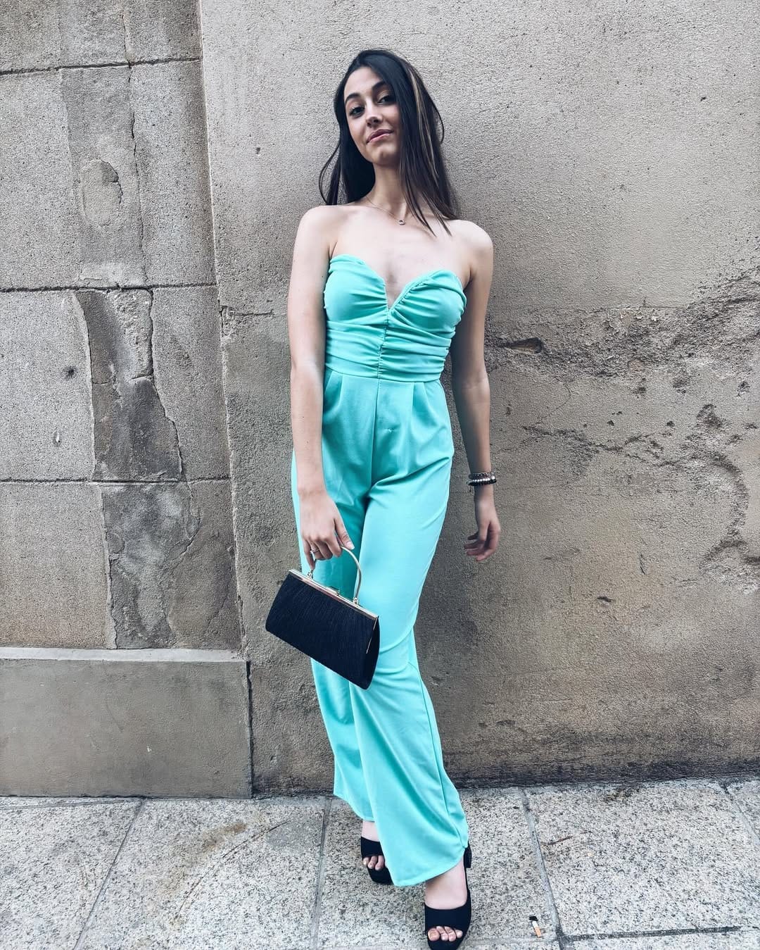 Post 2 by 𝑳𝒆𝒊𝒓𝒆 𝑳𝒆𝒐🤍 on Instagram (carousel)
