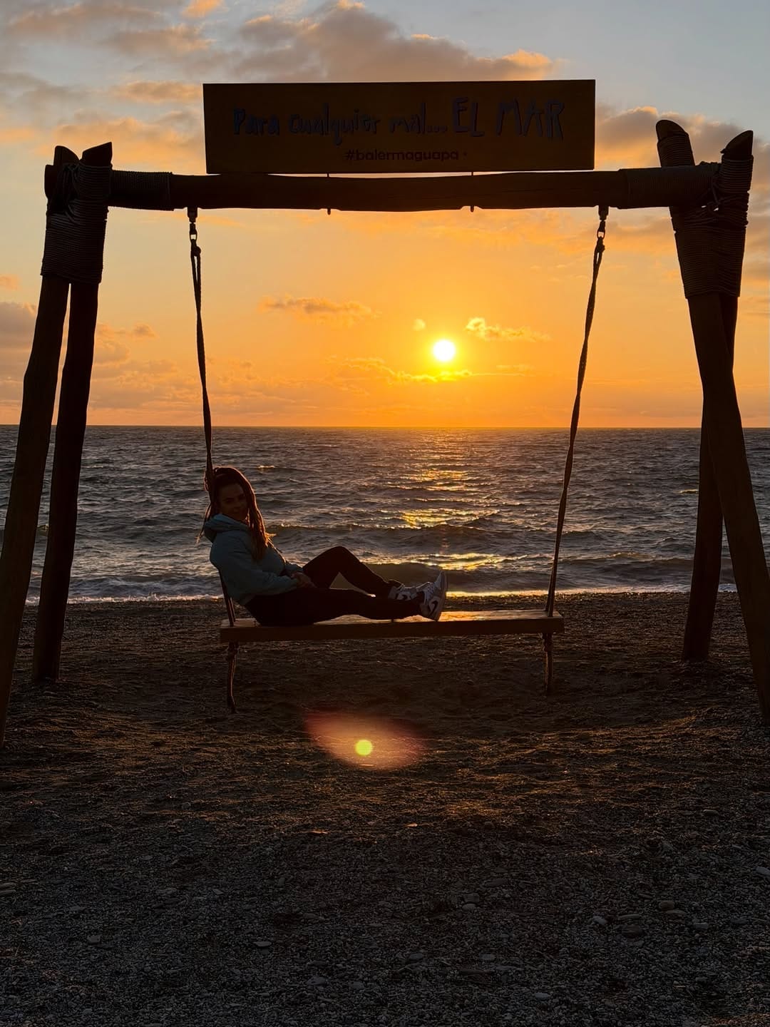 Post 3 by Emi Parejo on Instagram (carousel)