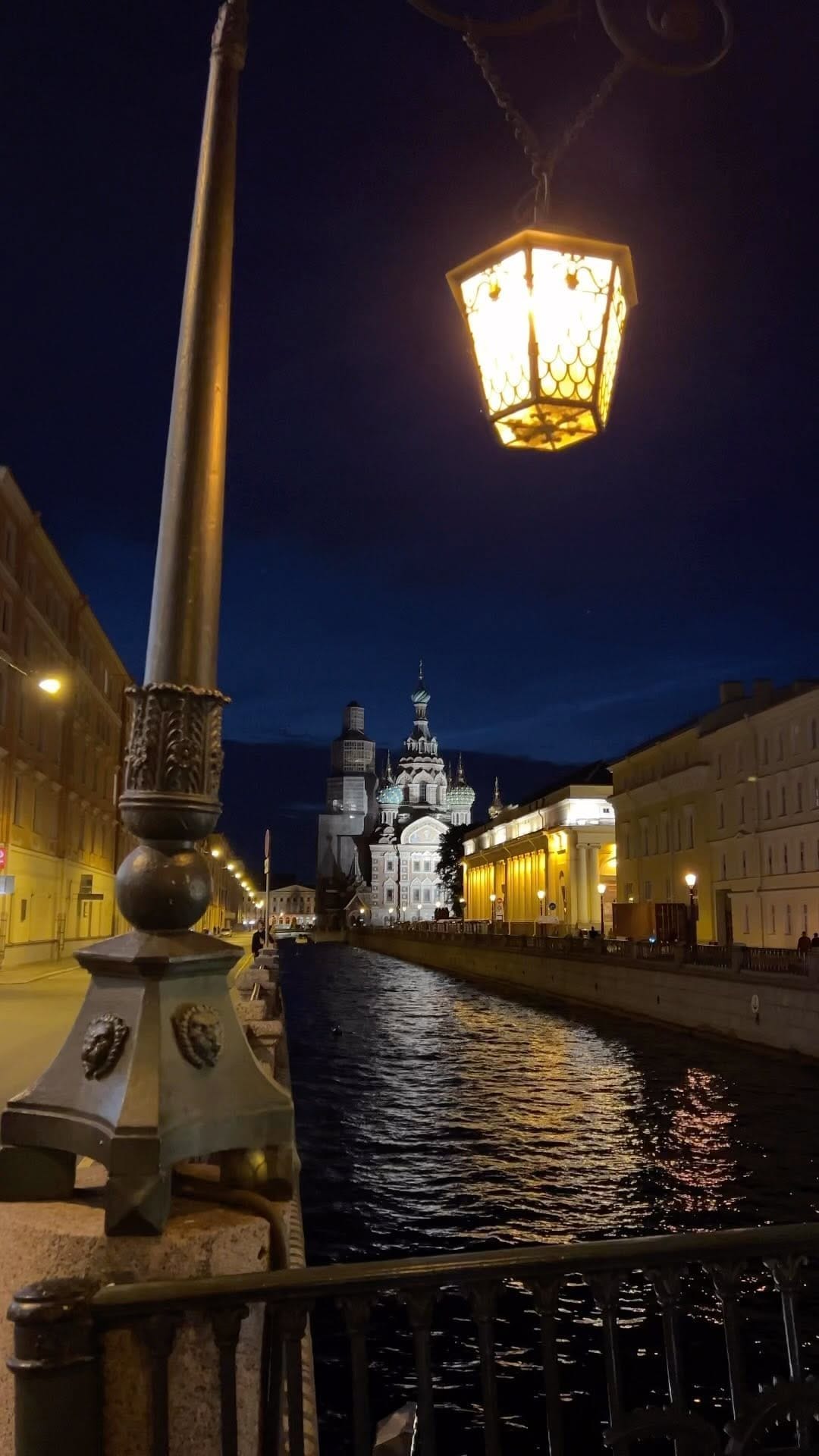 Post 6 by Jenia Ti on Instagram (video)