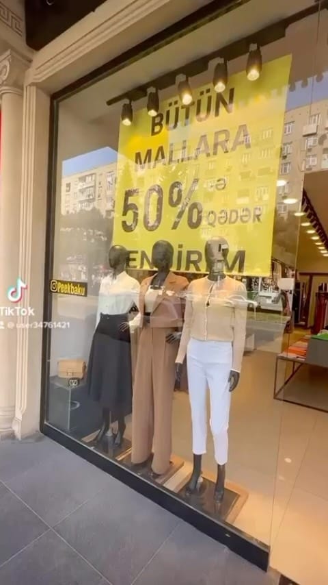 Post 10 by PEEK ISTANBUL FASHION on Instagram (video)