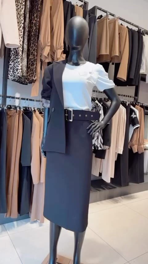 Post 7 by PEEK ISTANBUL FASHION on Instagram (video)