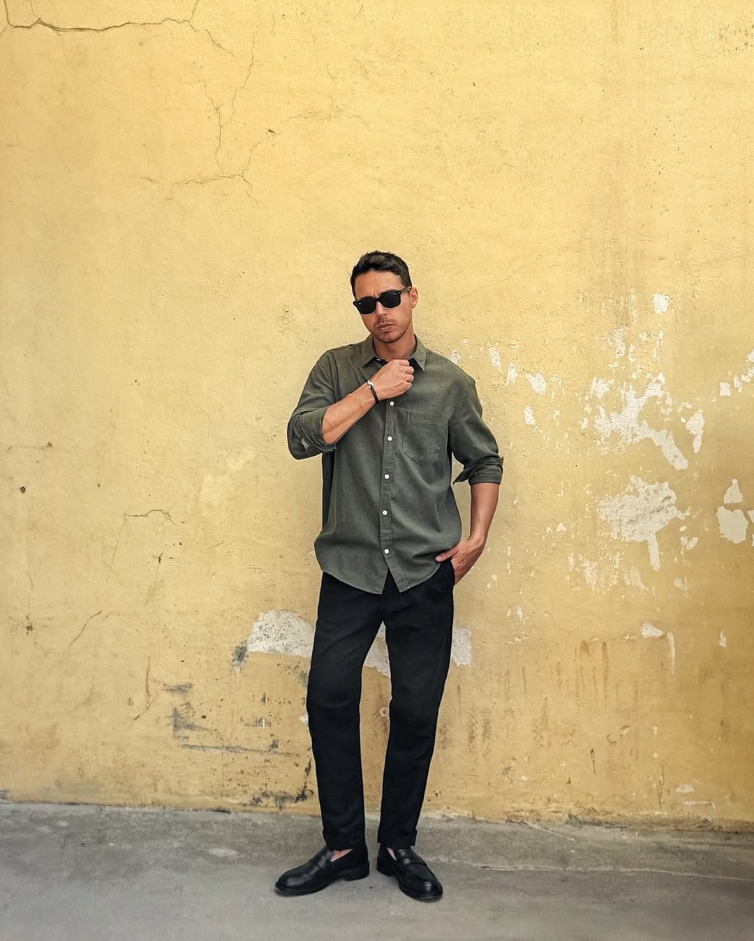 Post 5 by Alper Bozbay on Instagram (image)