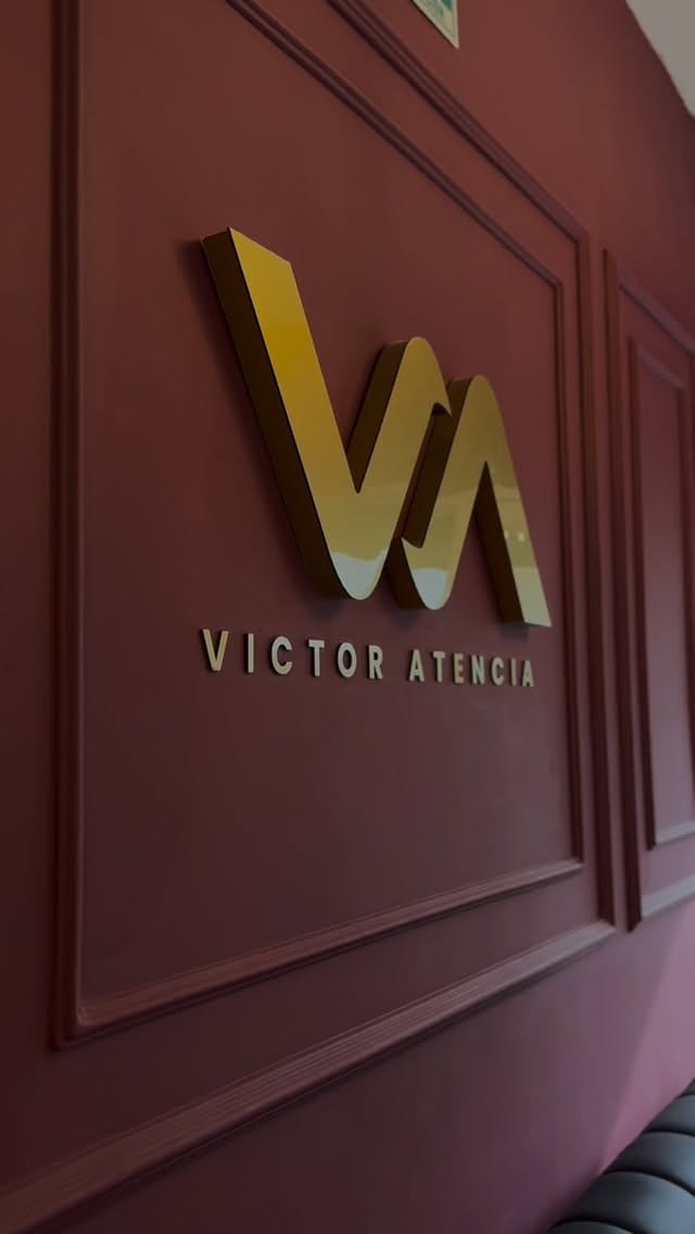 Post 3 by Victor Atencia | Color | Balayage | Mechas | Maquillaje | on Instagram (video)