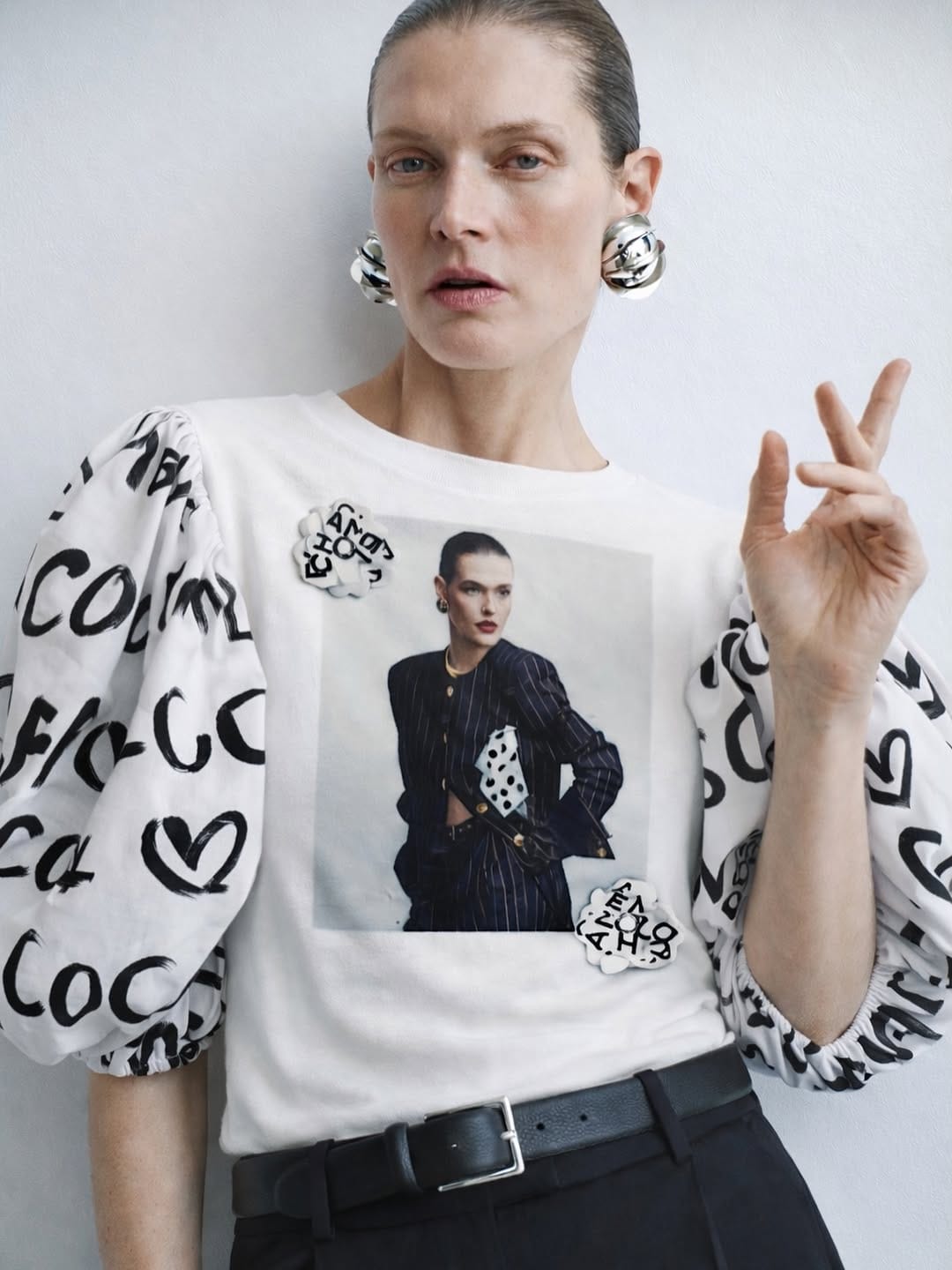 Post 7 by HANGER T-SHIRTS // Since 2013 on Instagram (image)