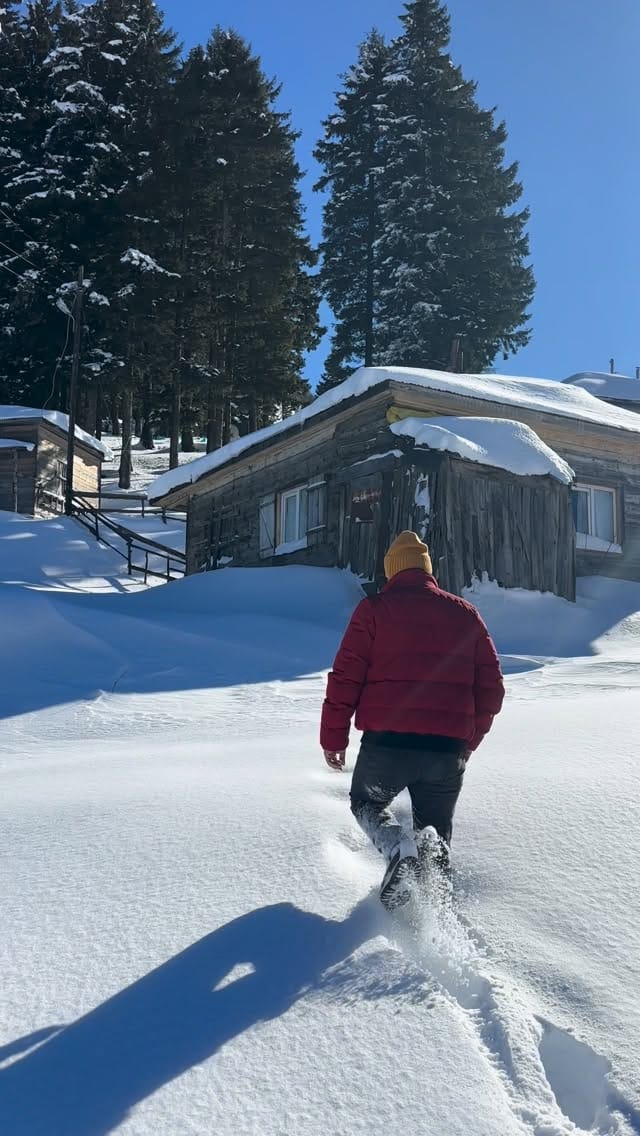 Post 3 by Ümit Öztürk on Instagram (video)