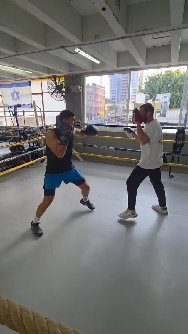 Post 5 by Peynaud Mikael on Instagram (video)
