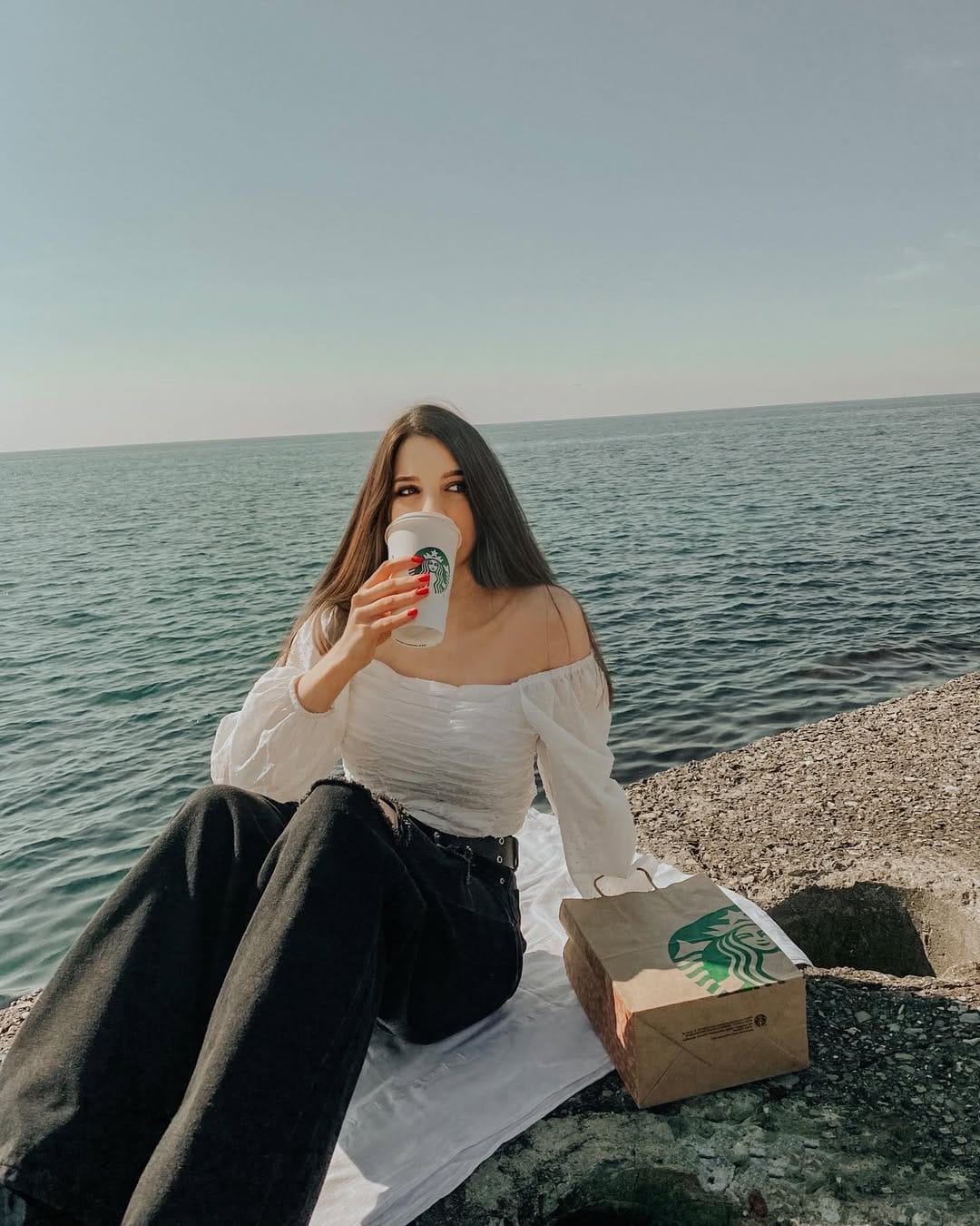 Post 3 by Yağmur ♡ on Instagram (image)