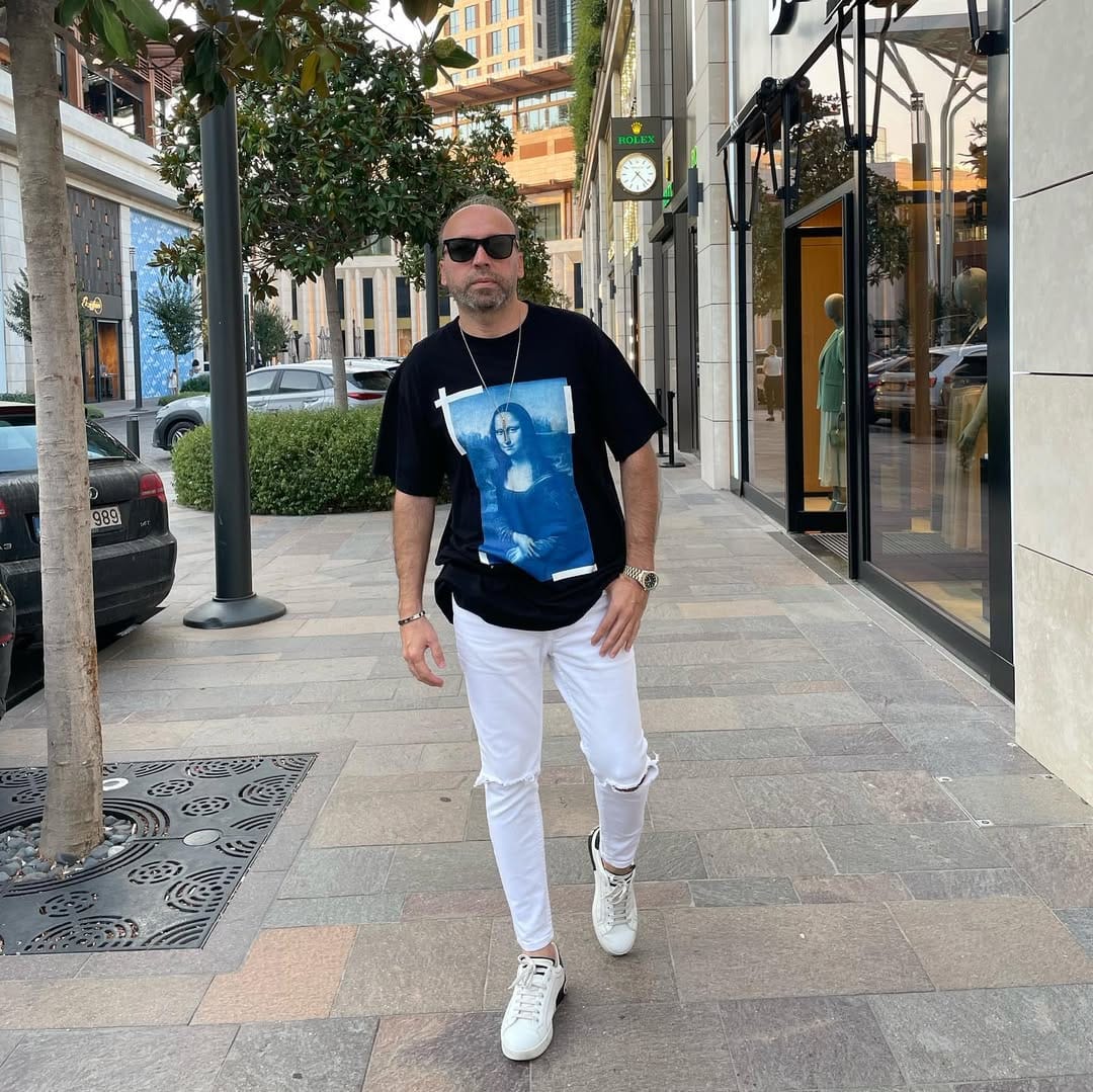 Post 8 by Mehmet Seyhan on Instagram (carousel)