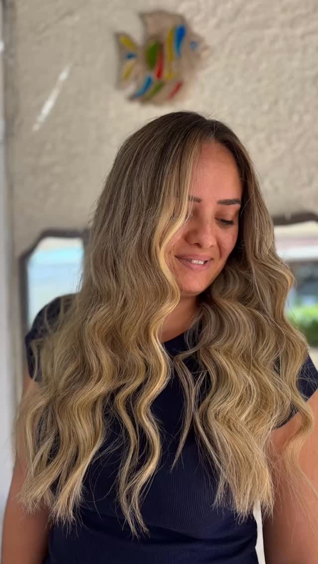 Post 6 by Alaçati Saloon Istanbul Kuaför Sachh&Bashh on Instagram (video)
