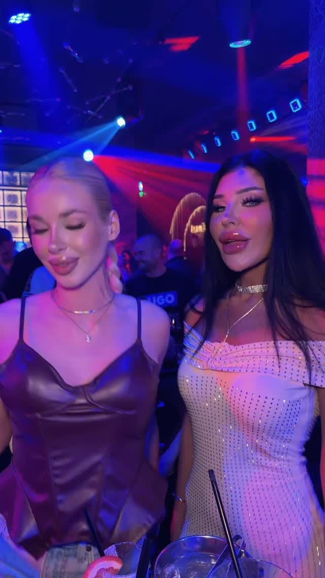 Post 8 by Antonia Mliakovа on Instagram (video)