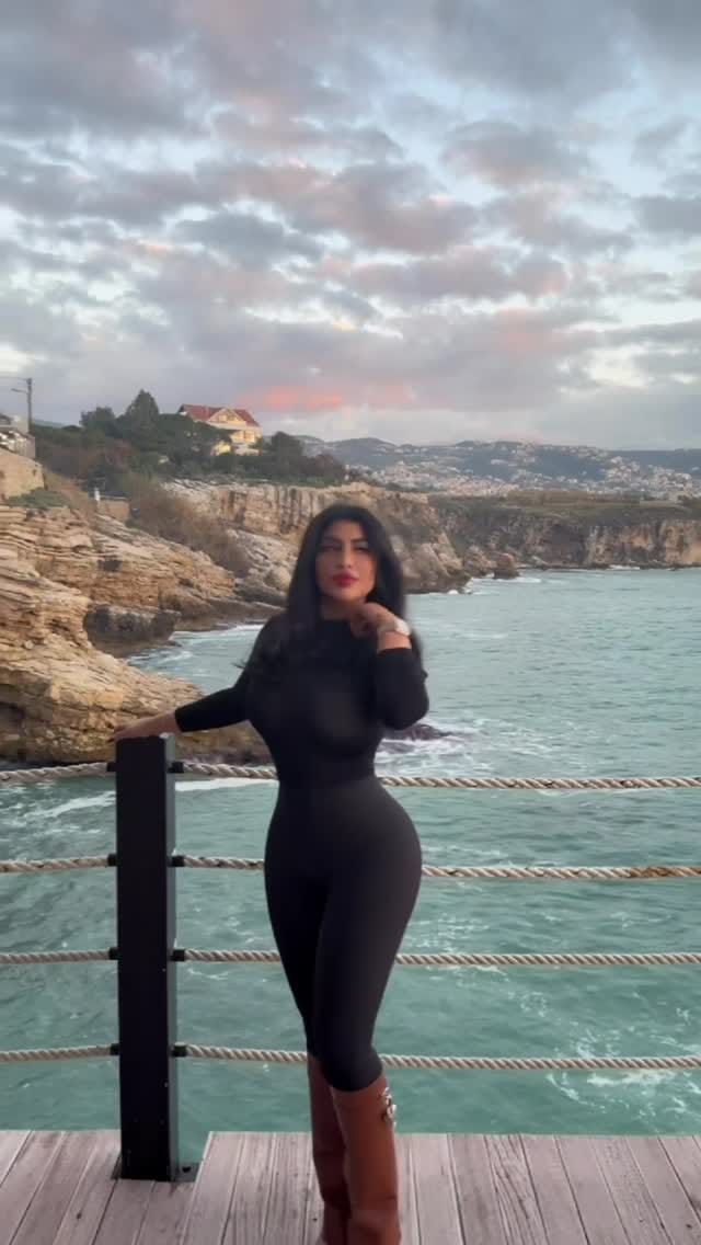 Post 4 by Lulu66 on Instagram (video)