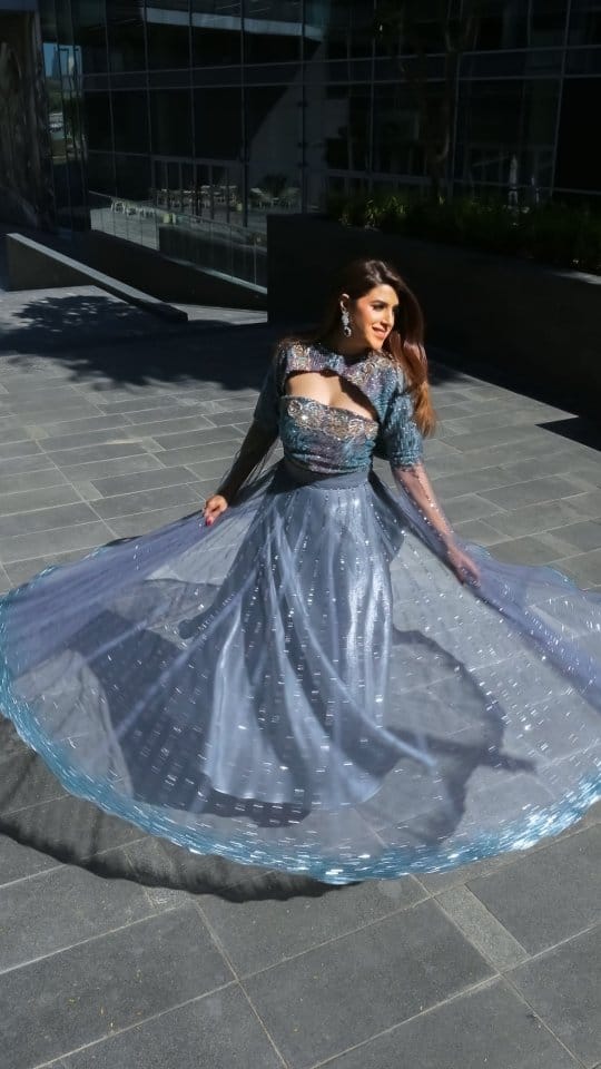 Post 6 by Anjali Khushalani on Instagram (video)