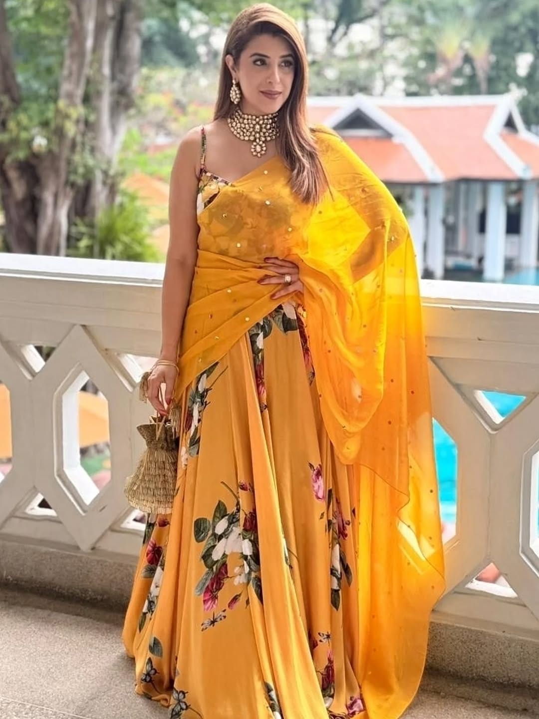 Post 2 by Anjali Khushalani on Instagram (carousel)