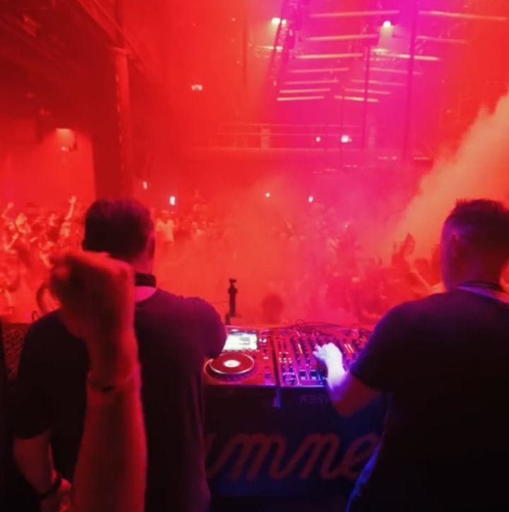 Post 6 by Techno Resident on Instagram (carousel)
