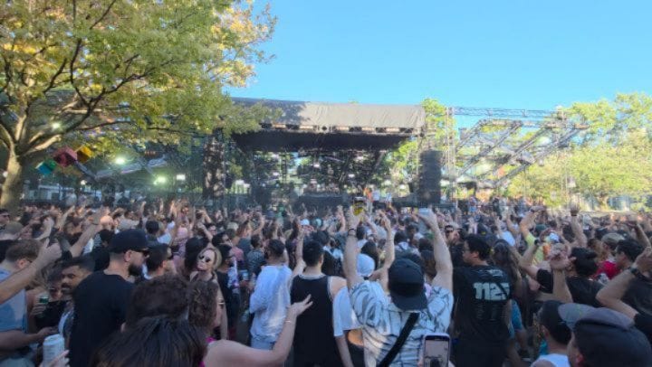 Post 10 by Techno Resident on Instagram (carousel)