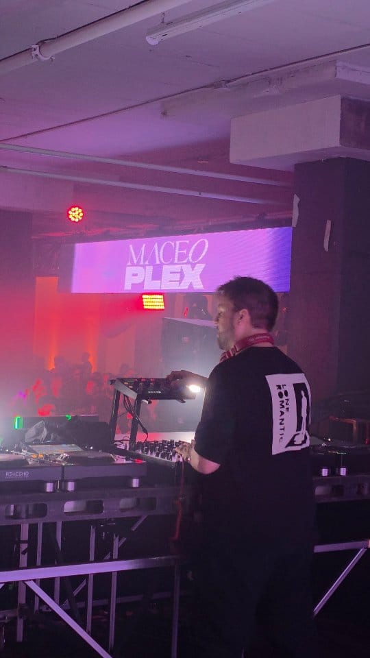 Post 3 by Techno Resident on Instagram (video)