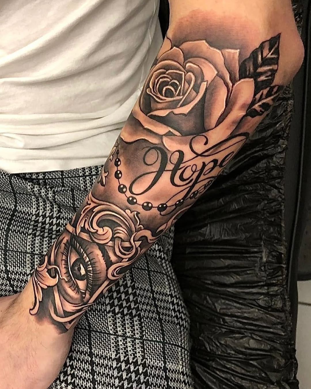 Post 6 by Vasiliy Kharitonov on Instagram (image)