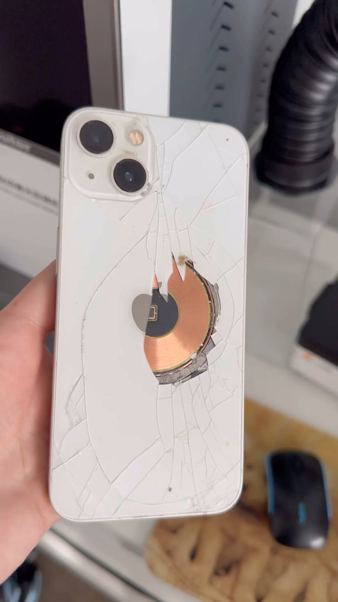 Post 2 by CentralDevices on Instagram (video)