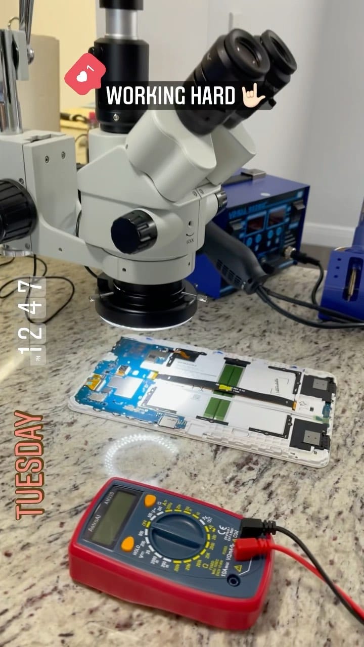 Post 7 by CentralDevices on Instagram (video)
