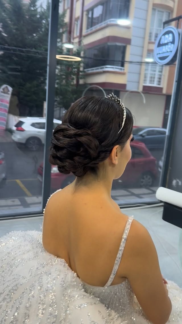 Post 9 by ADA_HAİRART on Instagram (video)