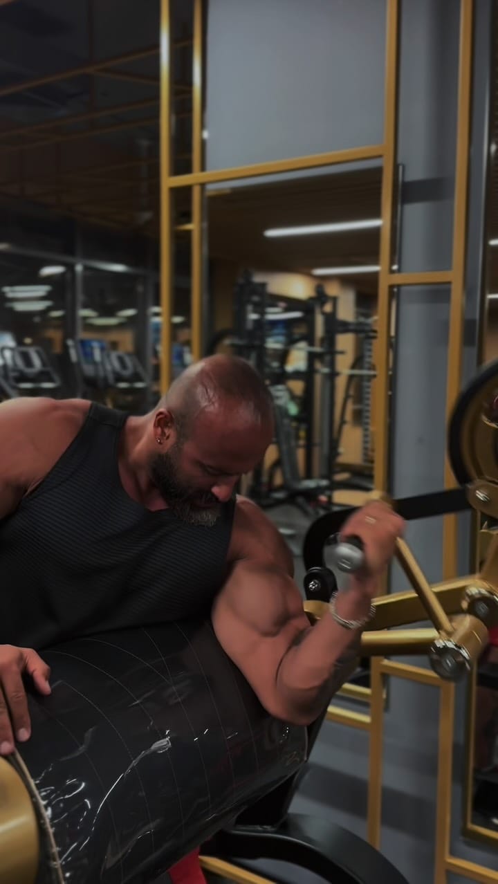 Post 2 by Behzad Madihian on Instagram (video)