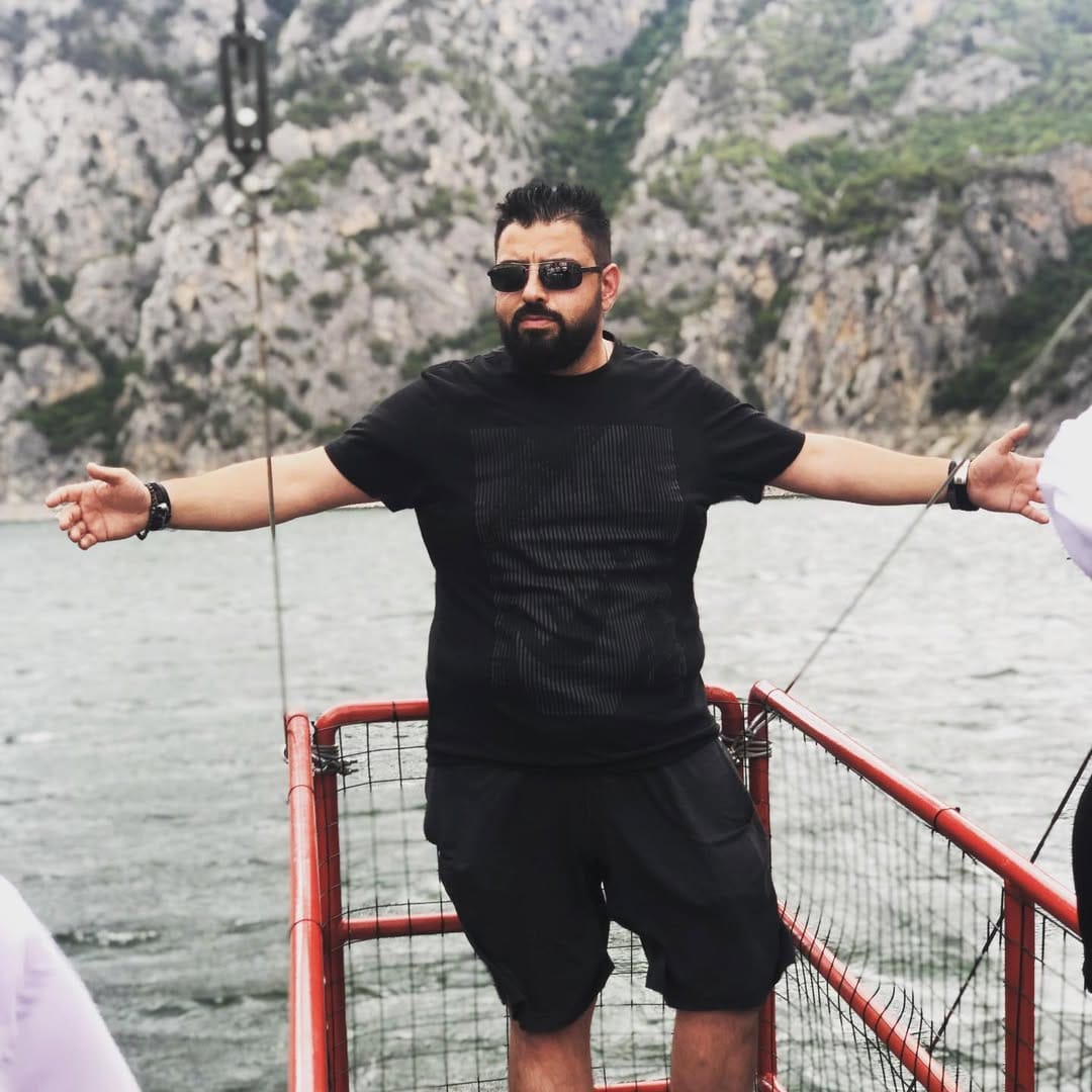 Post 5 by Mehmet on Instagram (image)
