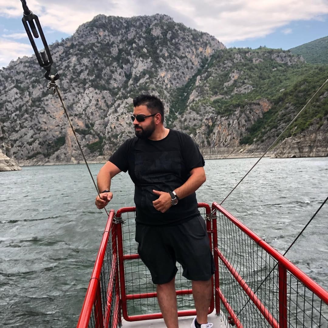 Post 9 by Mehmet on Instagram (image)