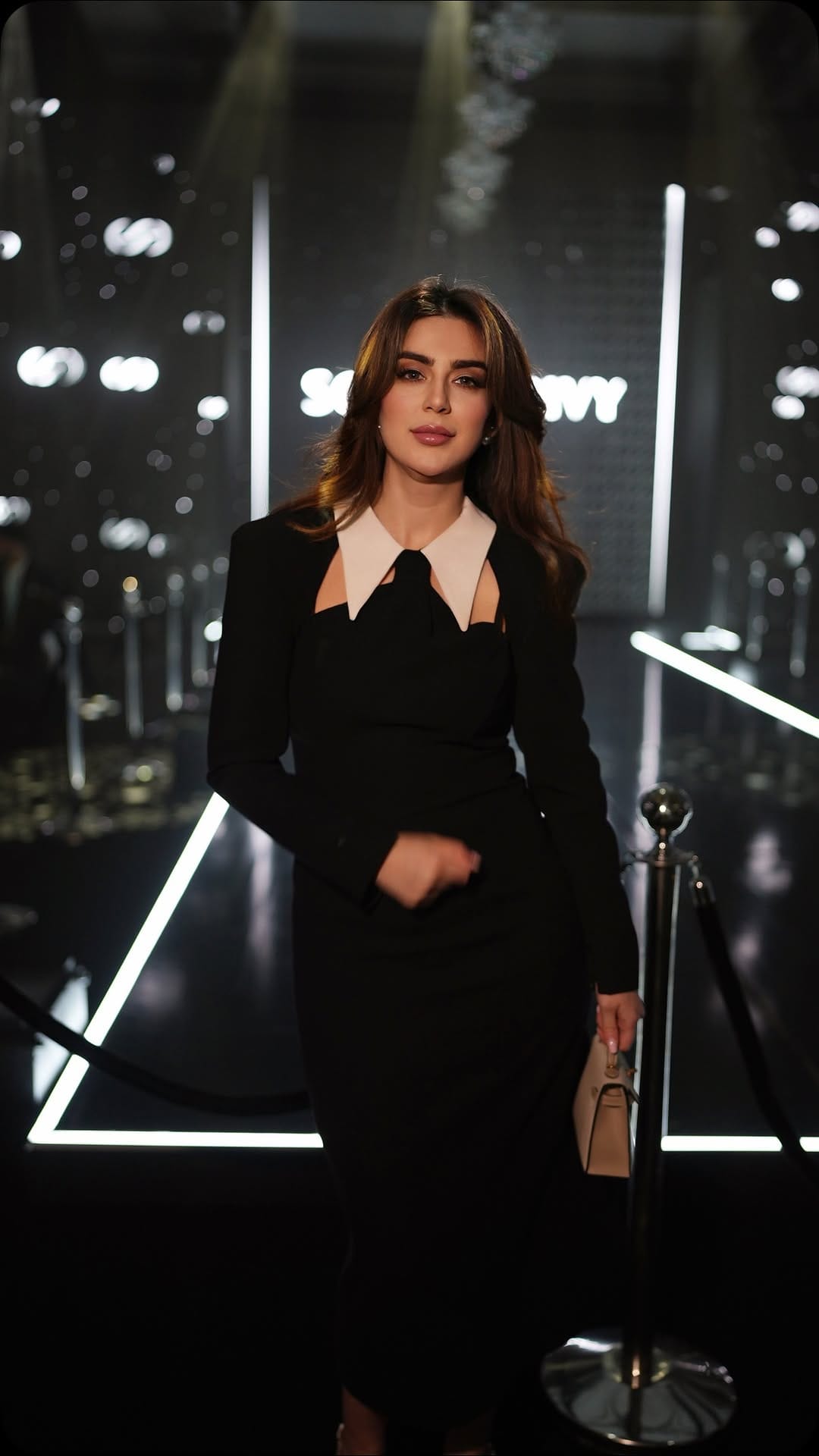 Post 9 by Mahsa khatib on Instagram (video)