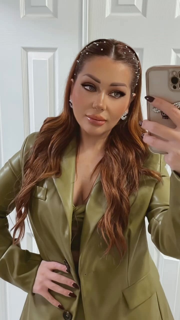 Post 8 by N.A.T.A.L.I.E on Instagram (video)