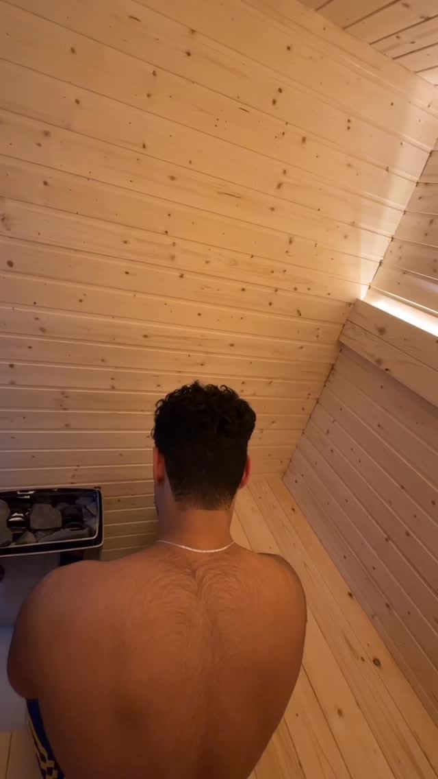 Post 4 by قسوم المزين✂️Qasim Jasim💈🇮🇶 on Instagram (video)