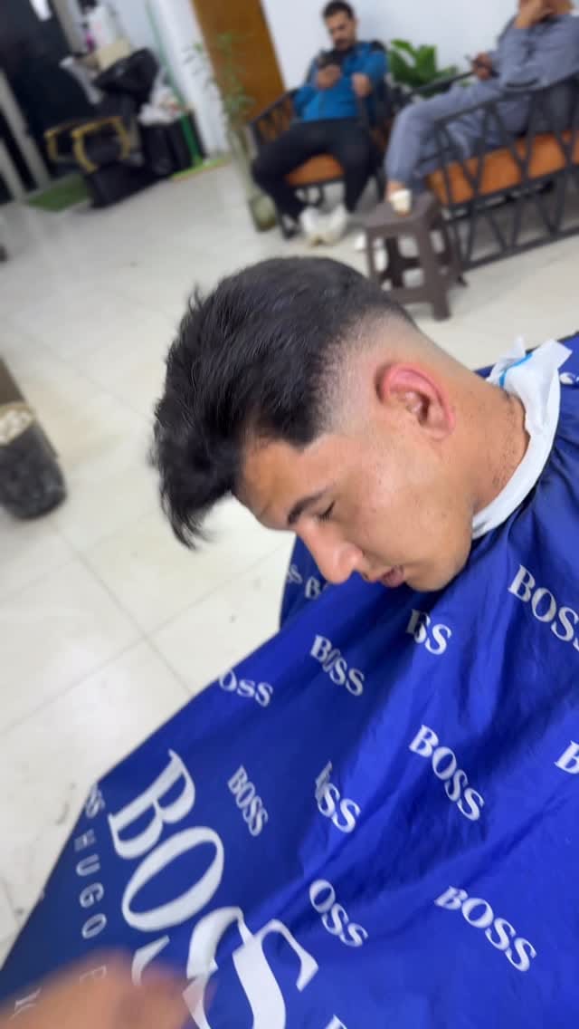 Post 7 by قسوم المزين✂️Qasim Jasim💈🇮🇶 on Instagram (video)