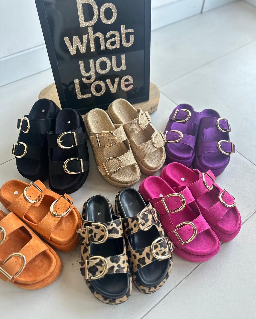 Post 3 by FERDUŞUN PABUÇLARI👠 on Instagram (image)