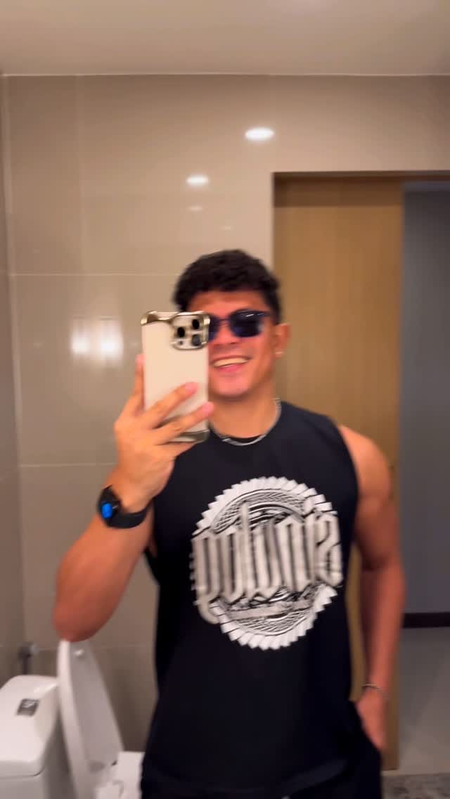 Post 1 by Zefren Suan on Instagram (video)