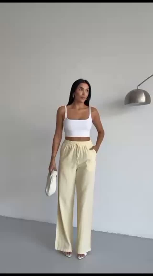 Post 4 by Peri Butik on Instagram (video)