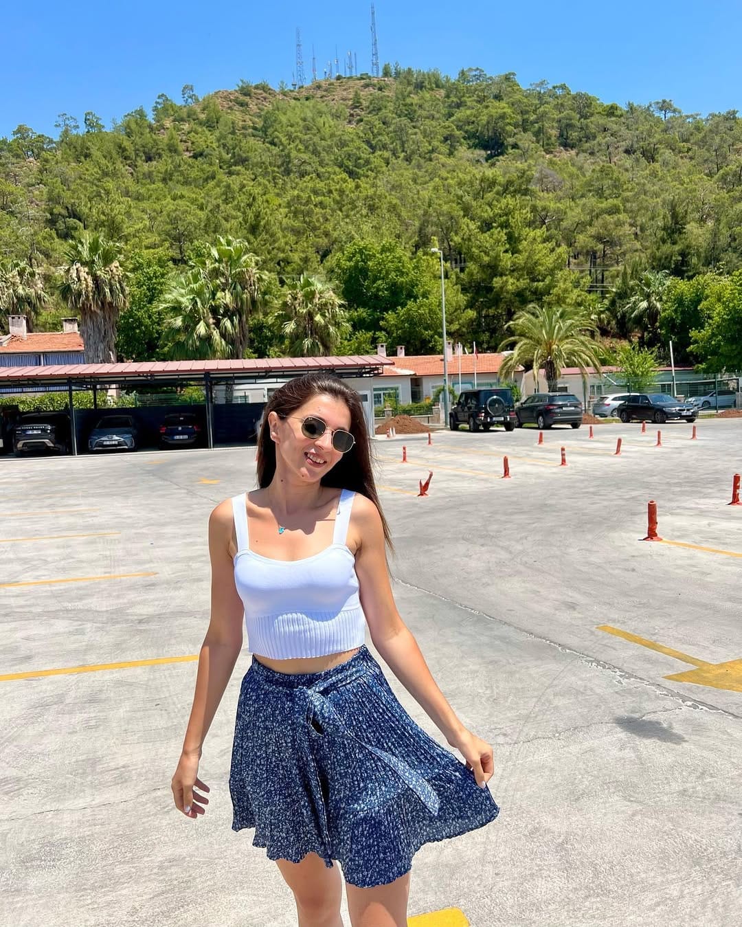 Post 9 by Özlem Yiğit on Instagram (carousel)