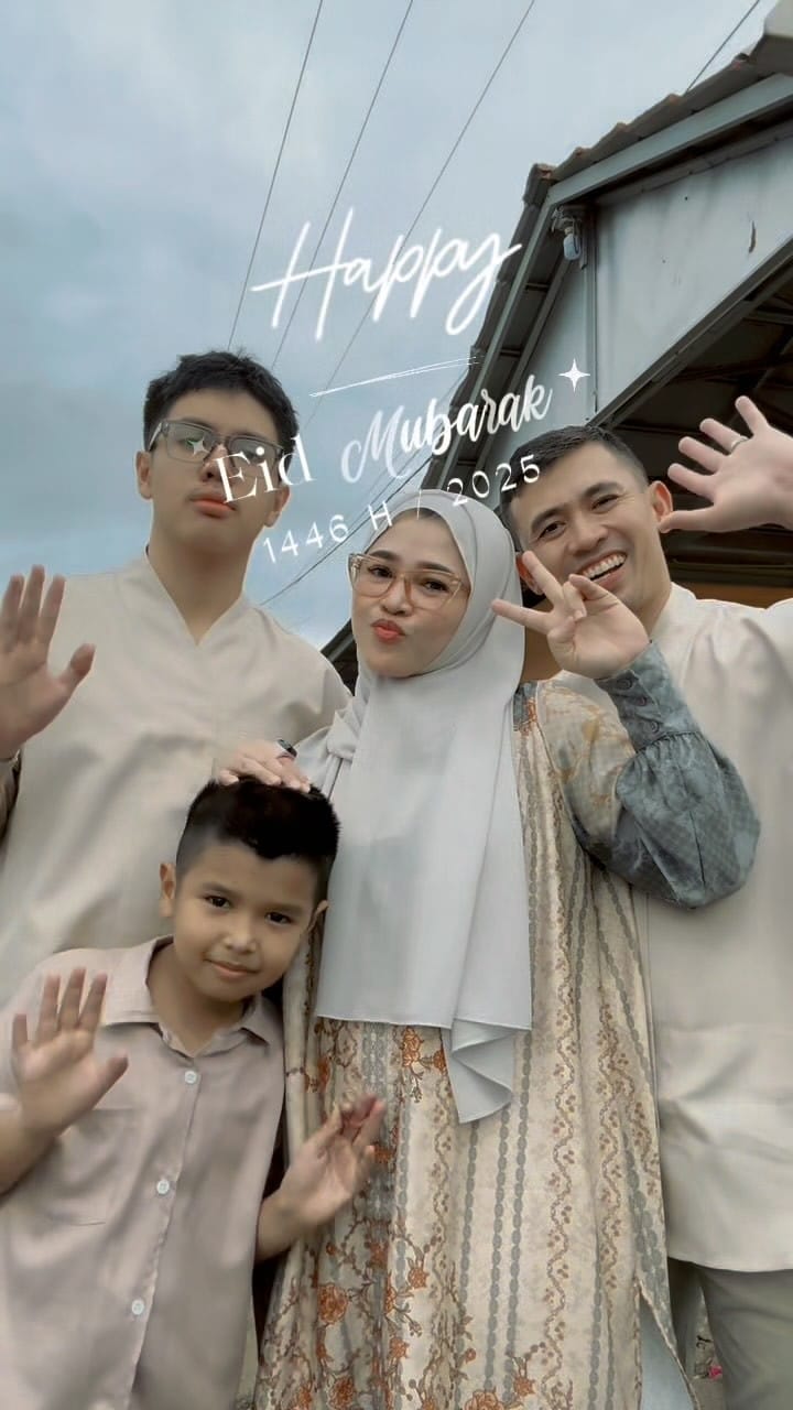 Post 3 by Juliana Lestari on Instagram (video)