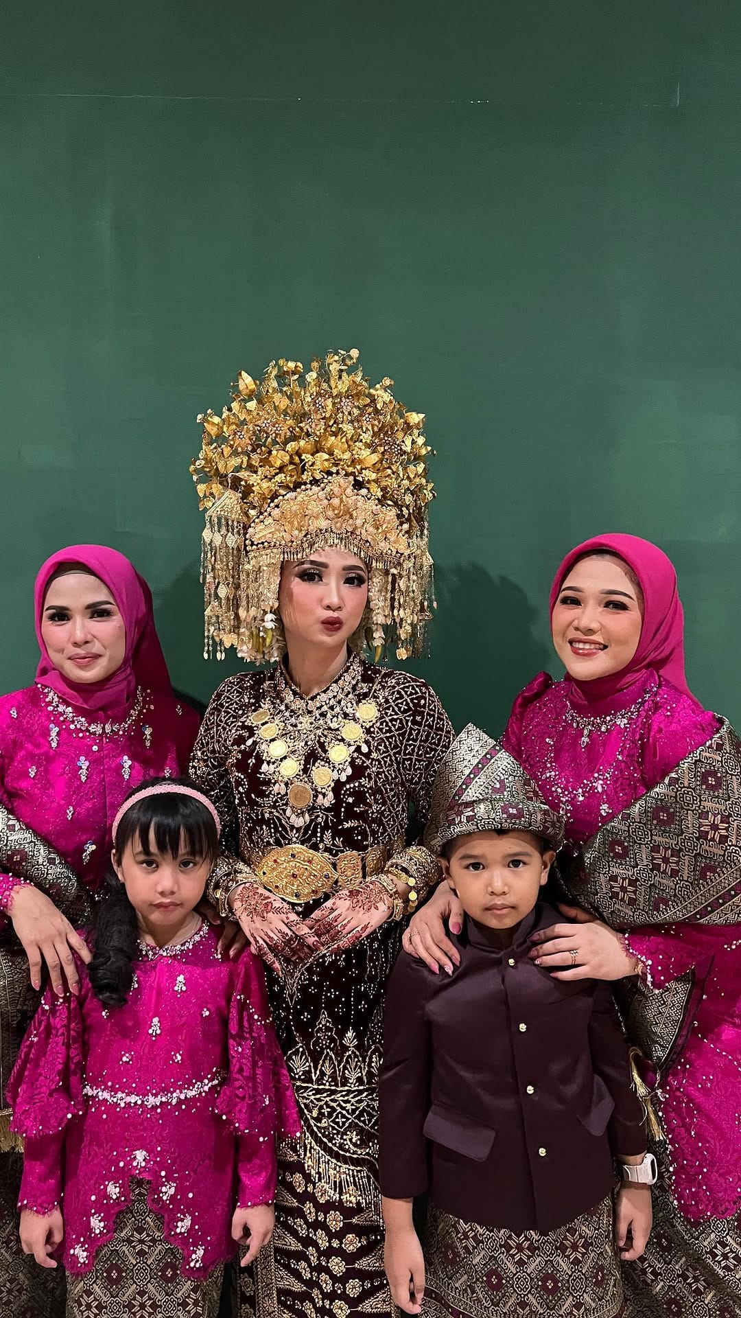 Post 7 by Juliana Lestari on Instagram (video)