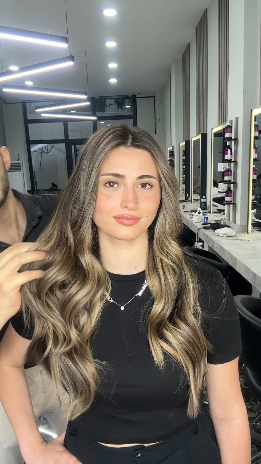 Post 8 by Enes Şahin on Instagram (video)