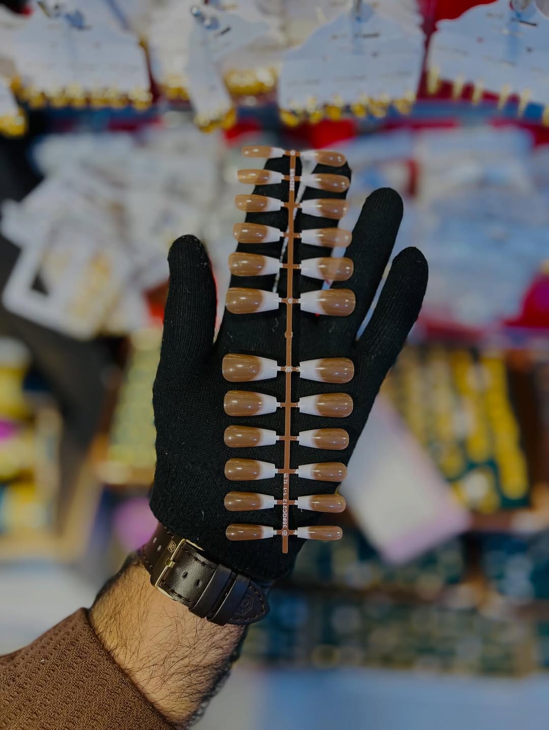 Post 3 by اكسسوارات رقوش on Instagram (carousel)