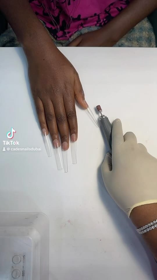 Post 10 by Carine lum che on Instagram (video)