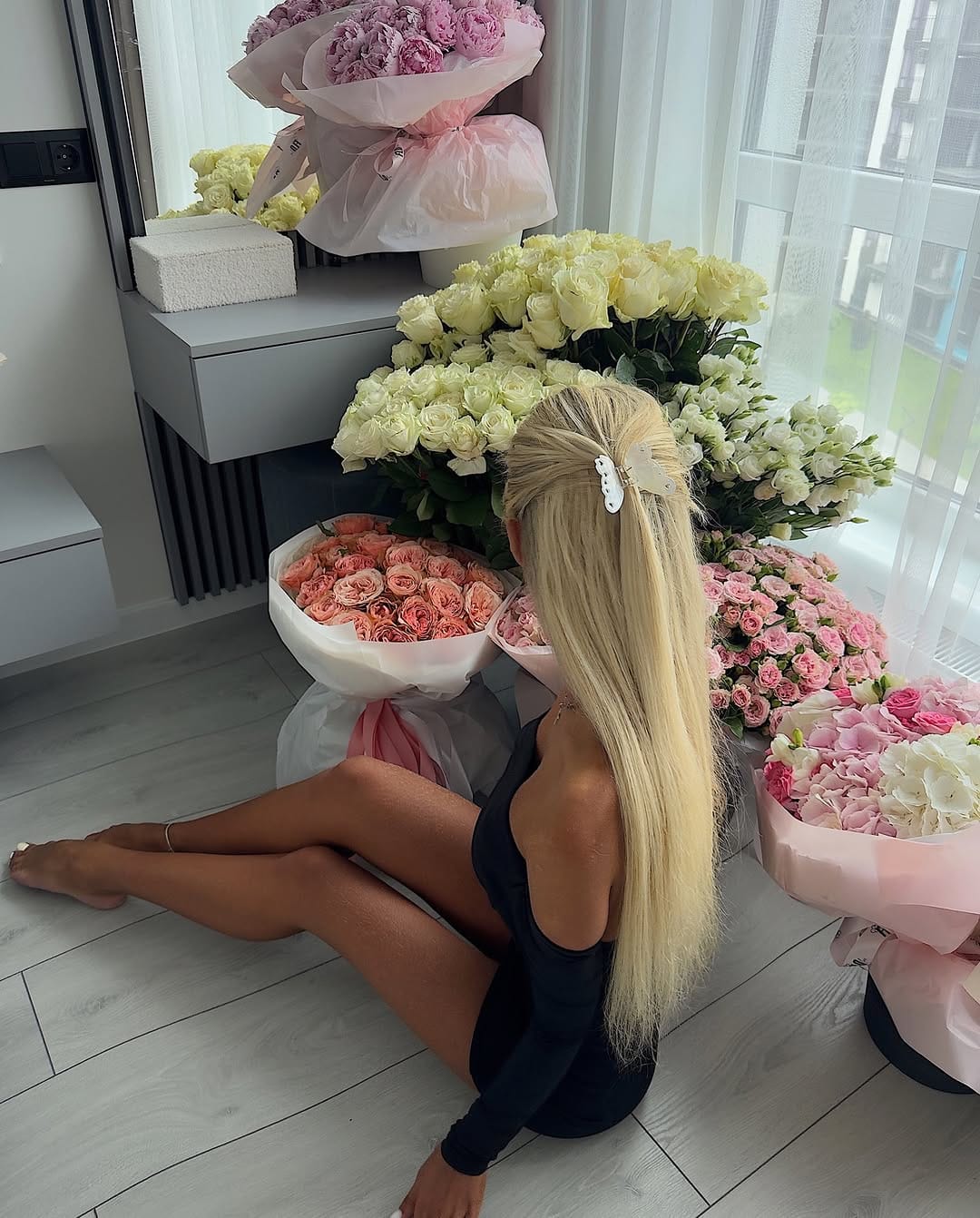 Post 6 by 𝒜𝓃𝒶𝓈𝓉𝒶𝓈𝒾𝓎𝒶💋 on Instagram (carousel)