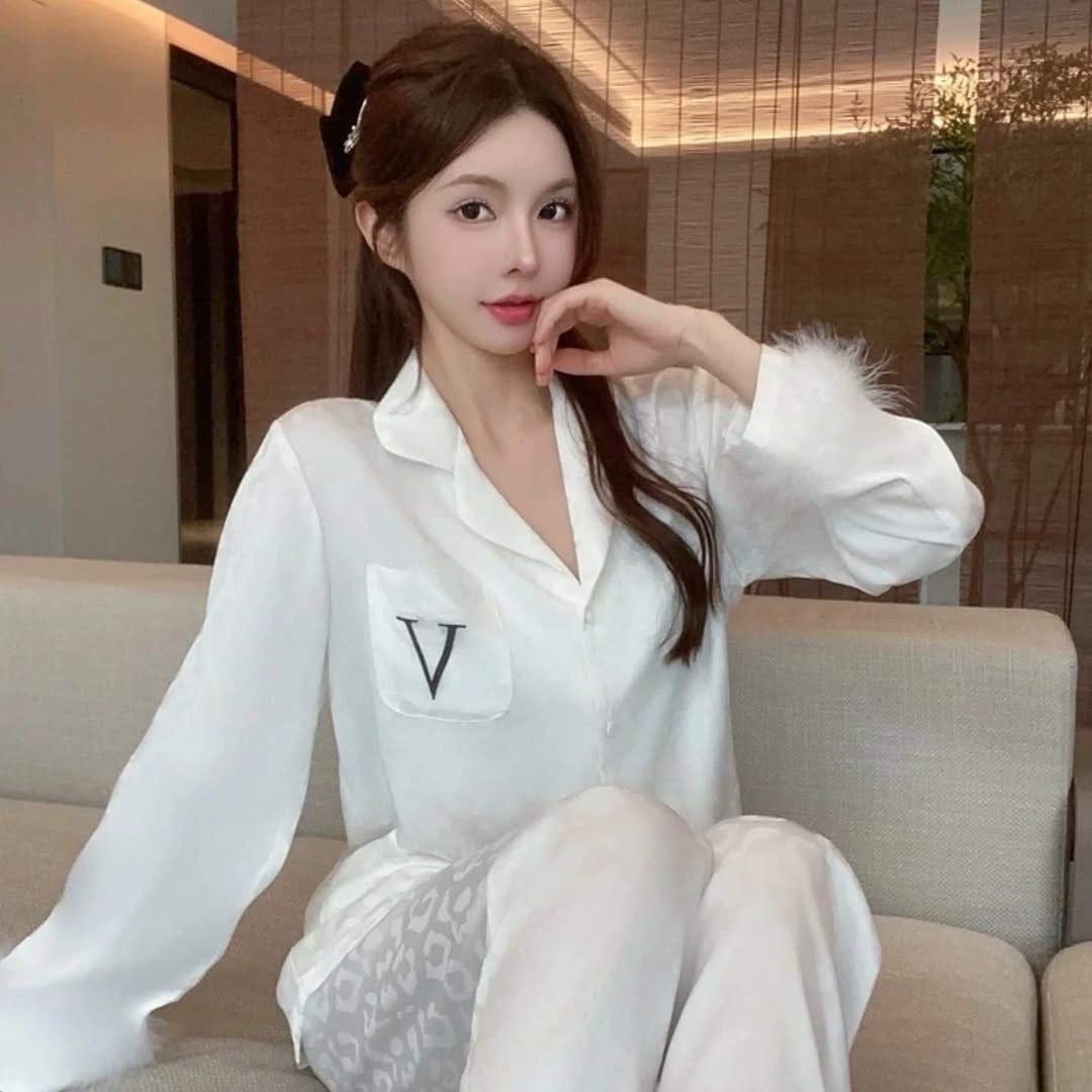 Post 4 by Pinky pajama and jalabiaya on Instagram (carousel)