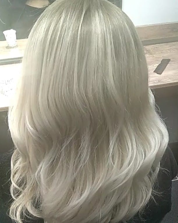 Post 8 by @saloon_loca_ on Instagram (video)