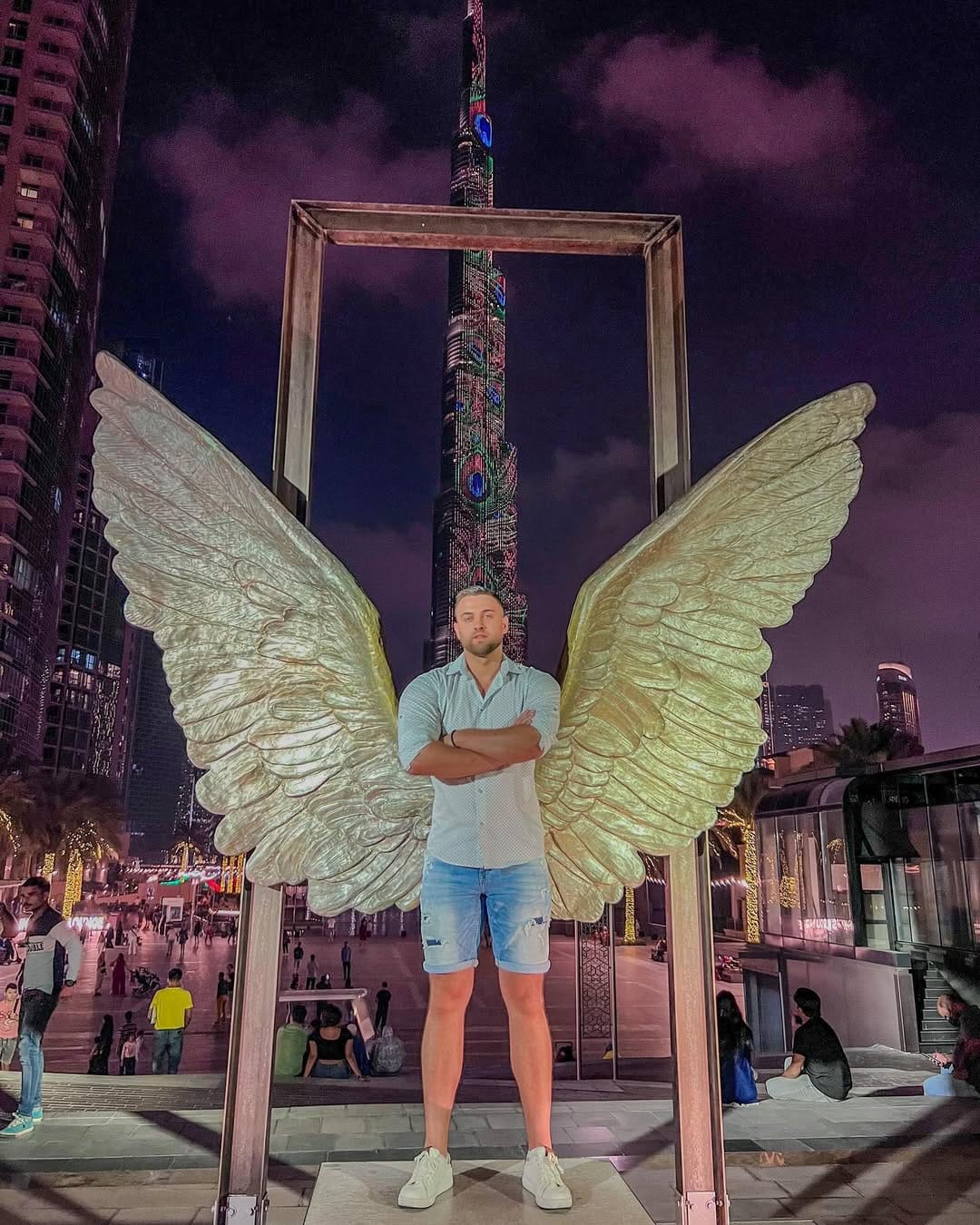 Post 9 by Mihajlo Topić on Instagram (image)