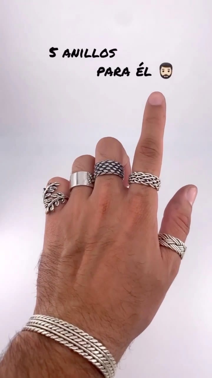 Post 3 by Plata on Instagram (video)