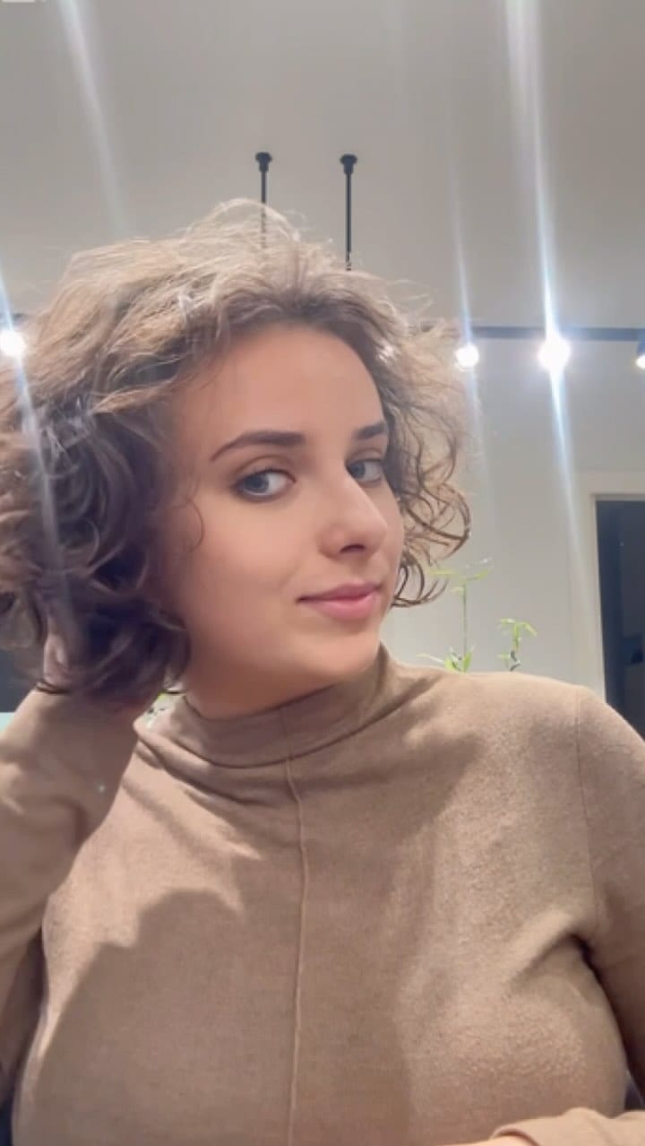Post 4 by Nebahat Cenan Saç Tasarım Uzmanı on Instagram (video)